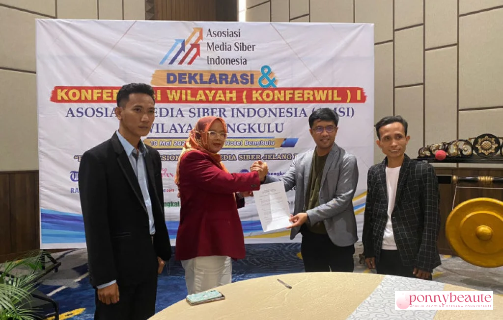 Komi Kendy Ketua AMSI Perempuan