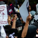 perempuan dalam demonstrasi korea selatan